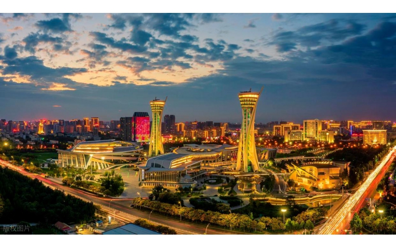 山東原實科技，煥彩濰坊樓體夜景亮化工程